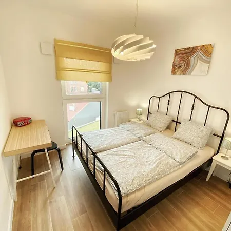 Dwupokojowe Mieszkanie Przy Legnickiej 33 Apartment